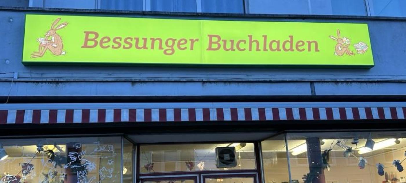 Neues Leuchtschild